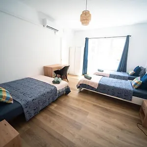 By Port Vell Rooms Barcelone